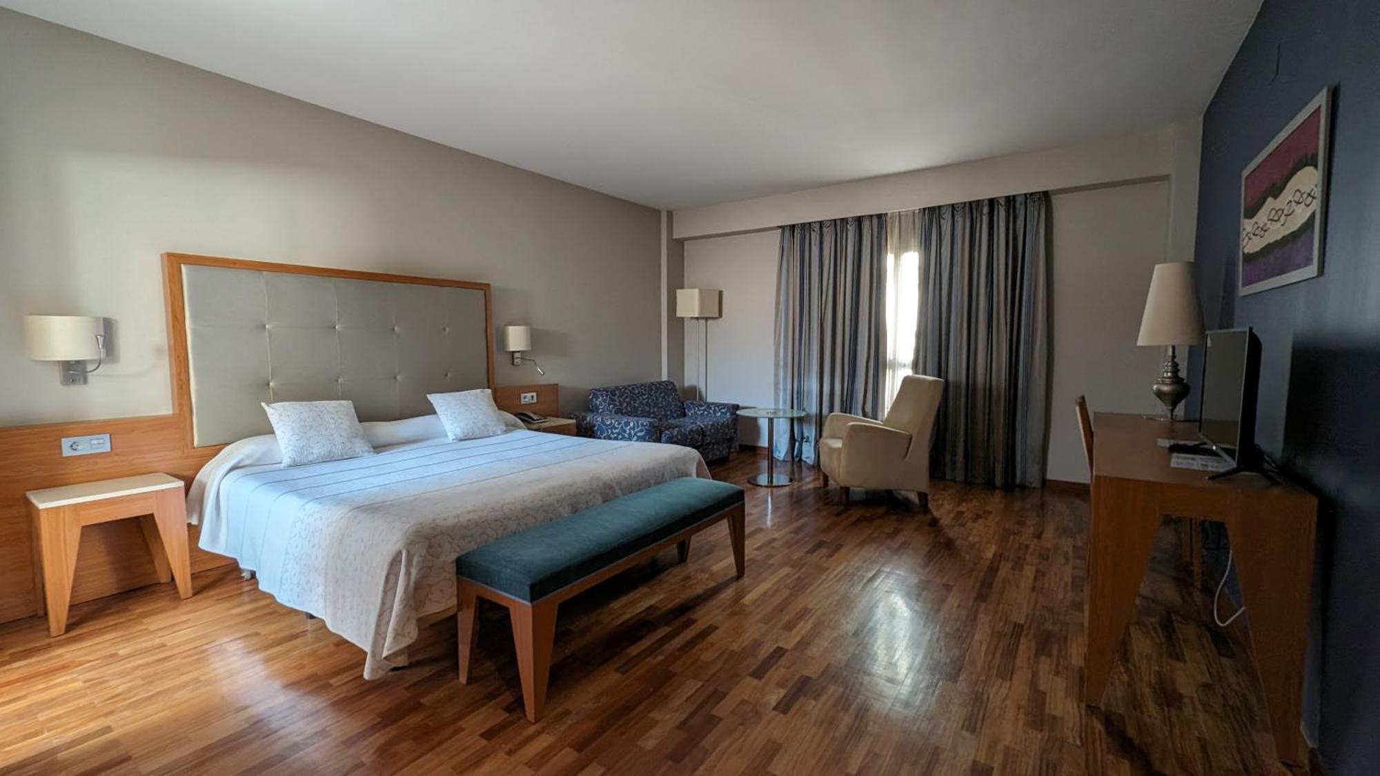 Hotel Santa Cecilia Сьюдад-Реаль Экстерьер фото